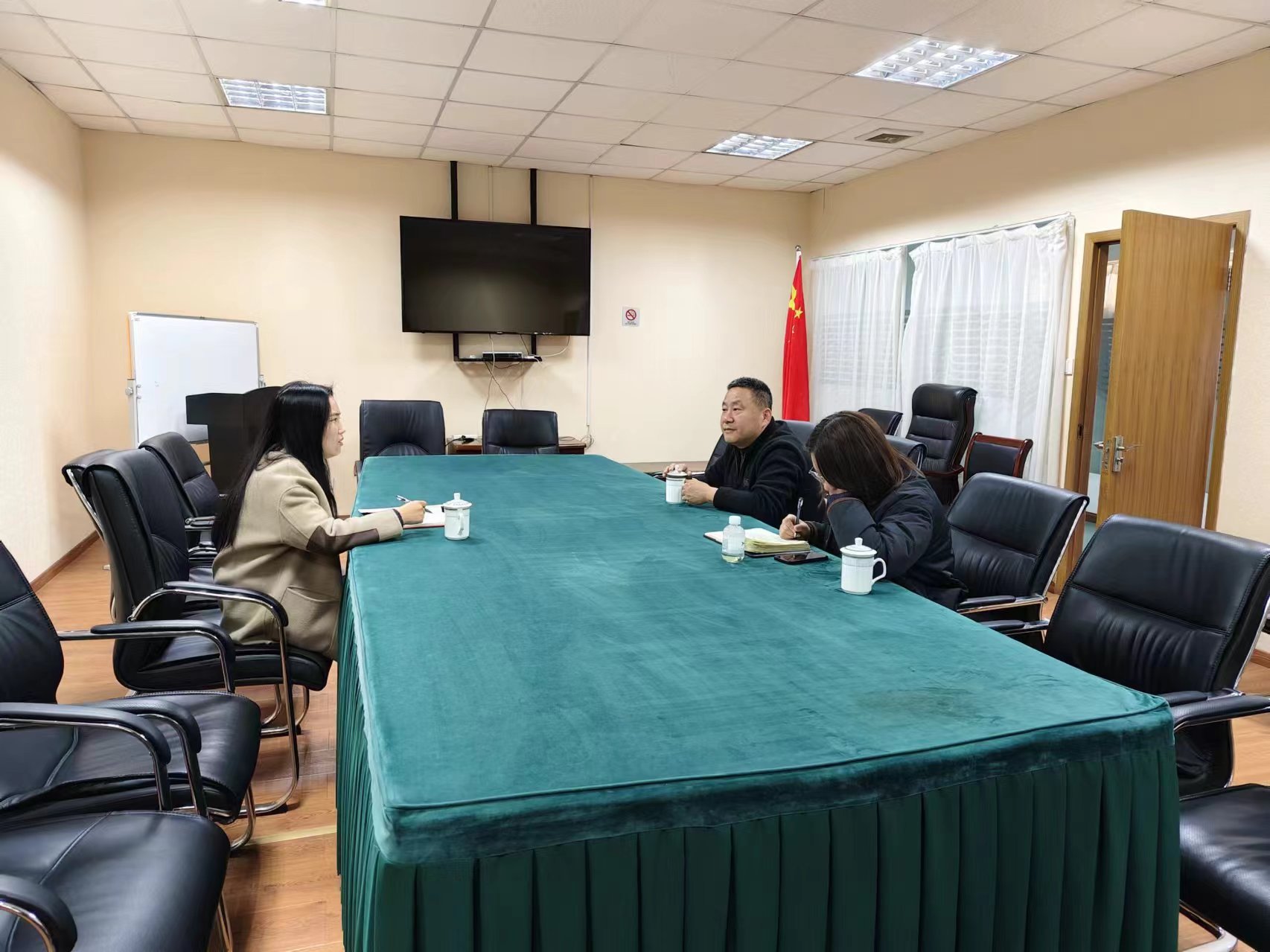 �����ֵ��ܹ�����������ǲ������г���չ�߷õ���