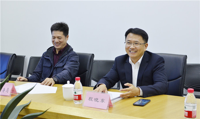 ������������������һ��ݰ���������ǲ������Ĵ����ŵ��н���