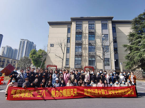 �������� �������Ի͡���ѧ��ʷȤζ�˶���Բ����Ļ