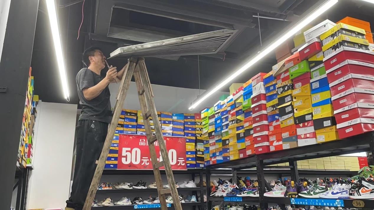 Ǯ���̳ǶԿյ�����ڽ����������