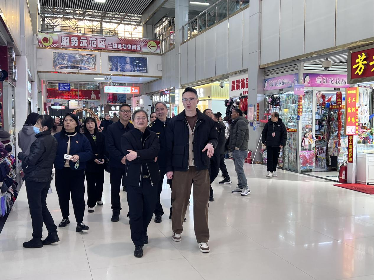 �м�����Ǯ���г�����ʾ���㴴����������