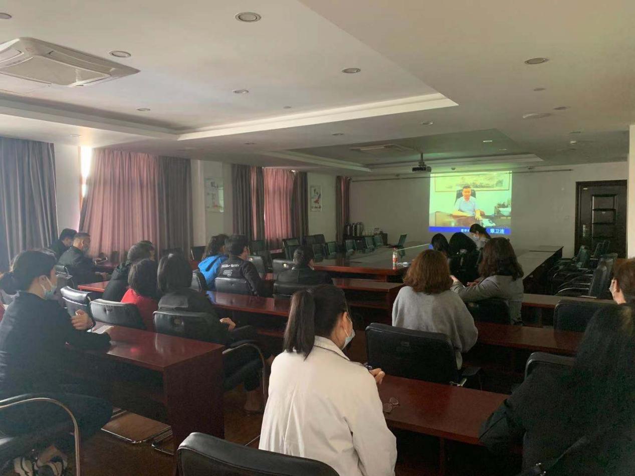 Ǯ���̳ǿ�չ10�����̻���ѵ����