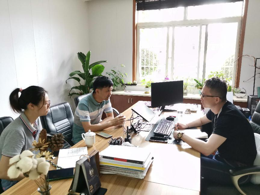 ������������ ǿ���������� ȫ����������