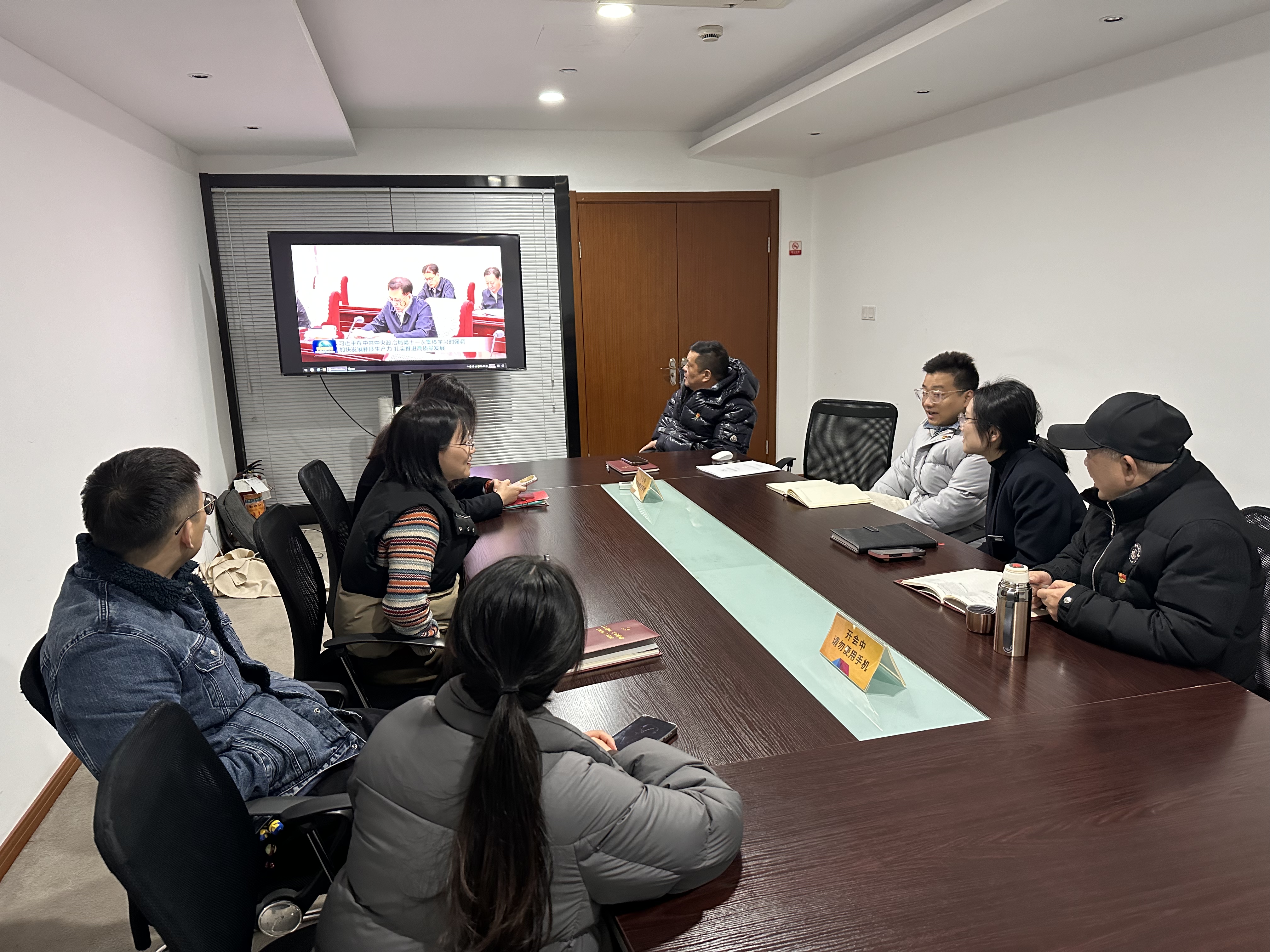 ˮ���ǵ�֧����չ2�µ�Ա�ι��˶�