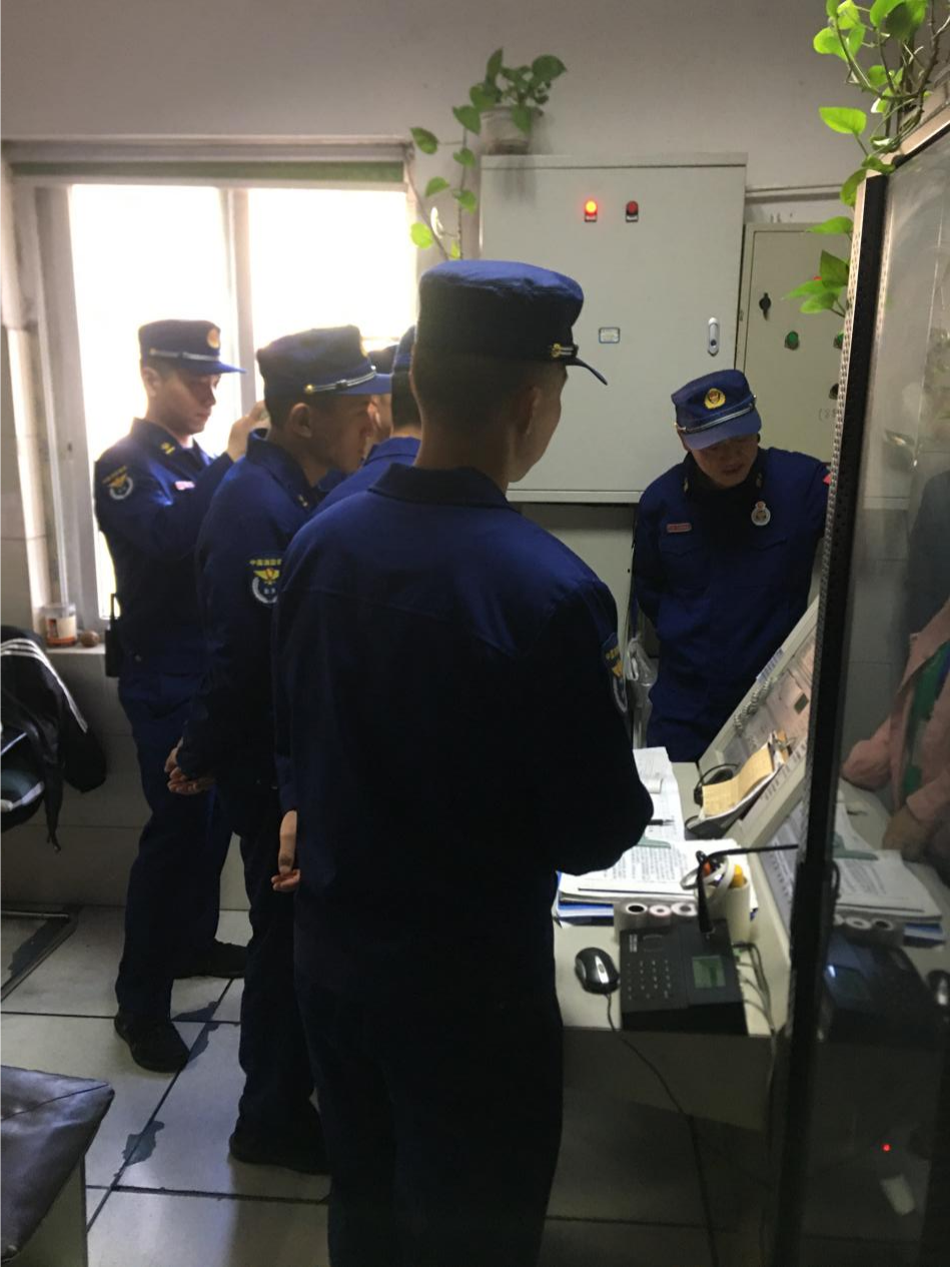 �����������Ǯ���̳��ص㿪չ����Ϥ����