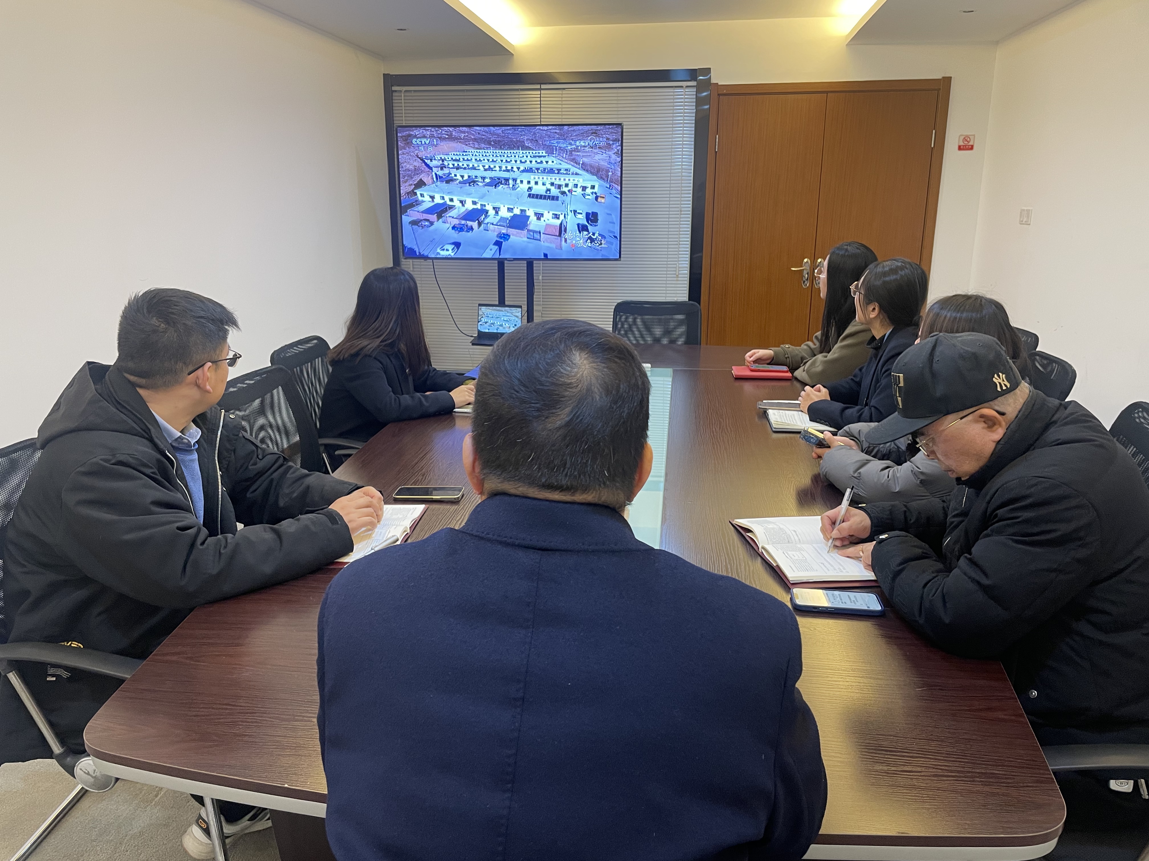 ˮ���ǵ�֧����չ2�µ�Ա�ι��˶�