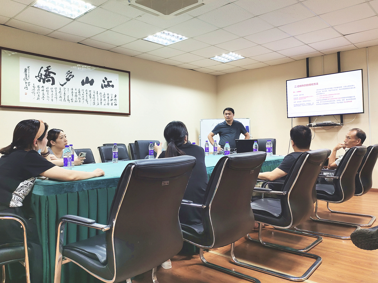 �������ǲ������г���չִ������