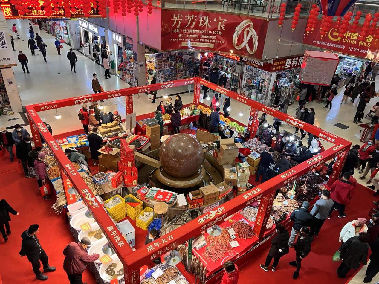 Ǯ���̳������������ ����ζ���ֿɼ�