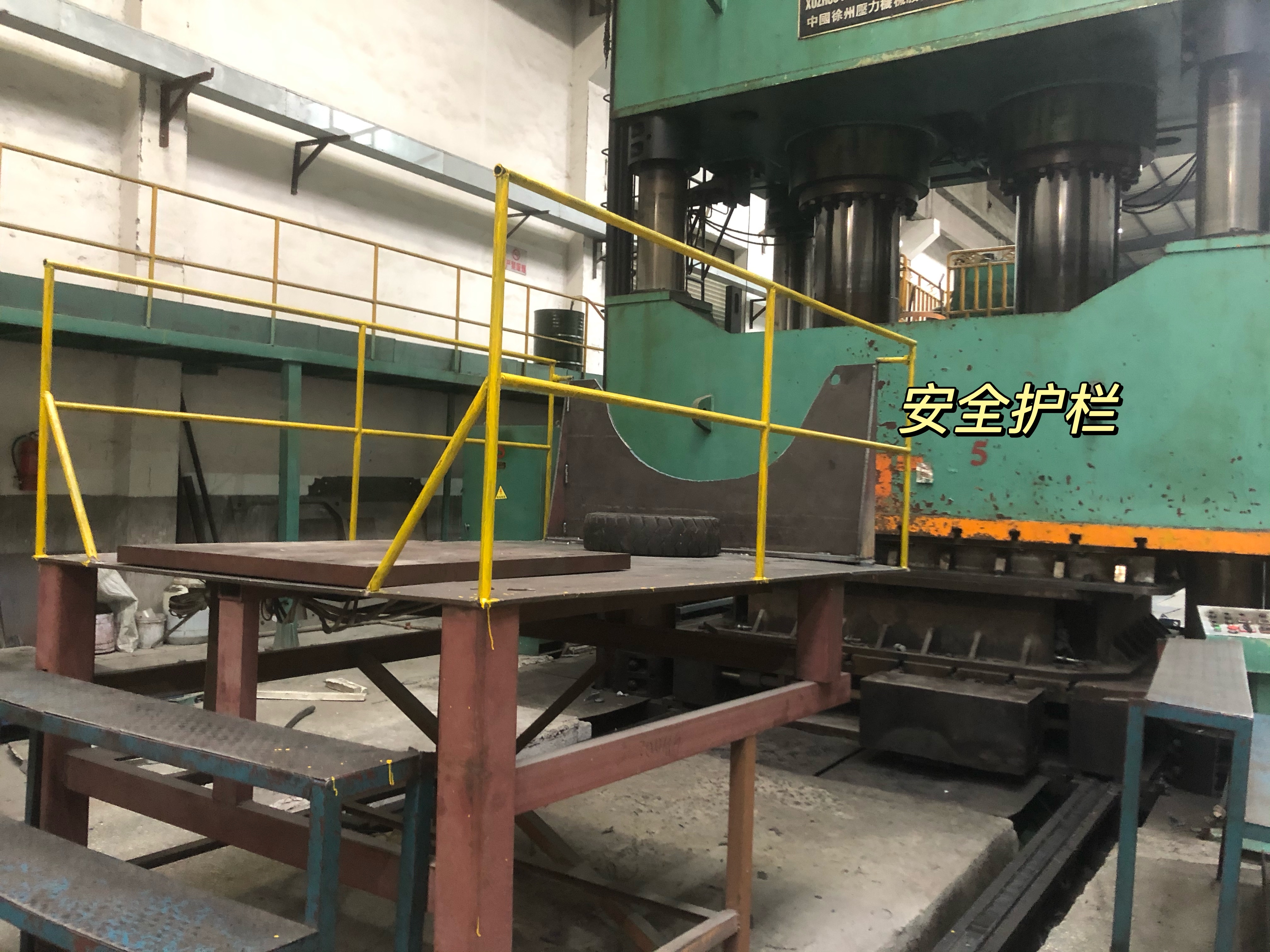 ����ͻ���¼������й�����