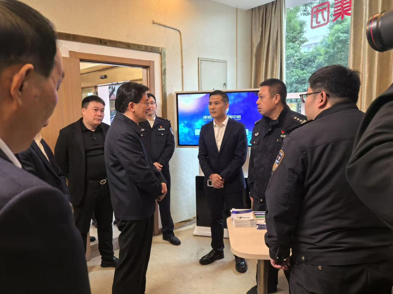 ��ί����ǡ�����ί�����С�︰�������ǲ���������г���������վ����ָ��