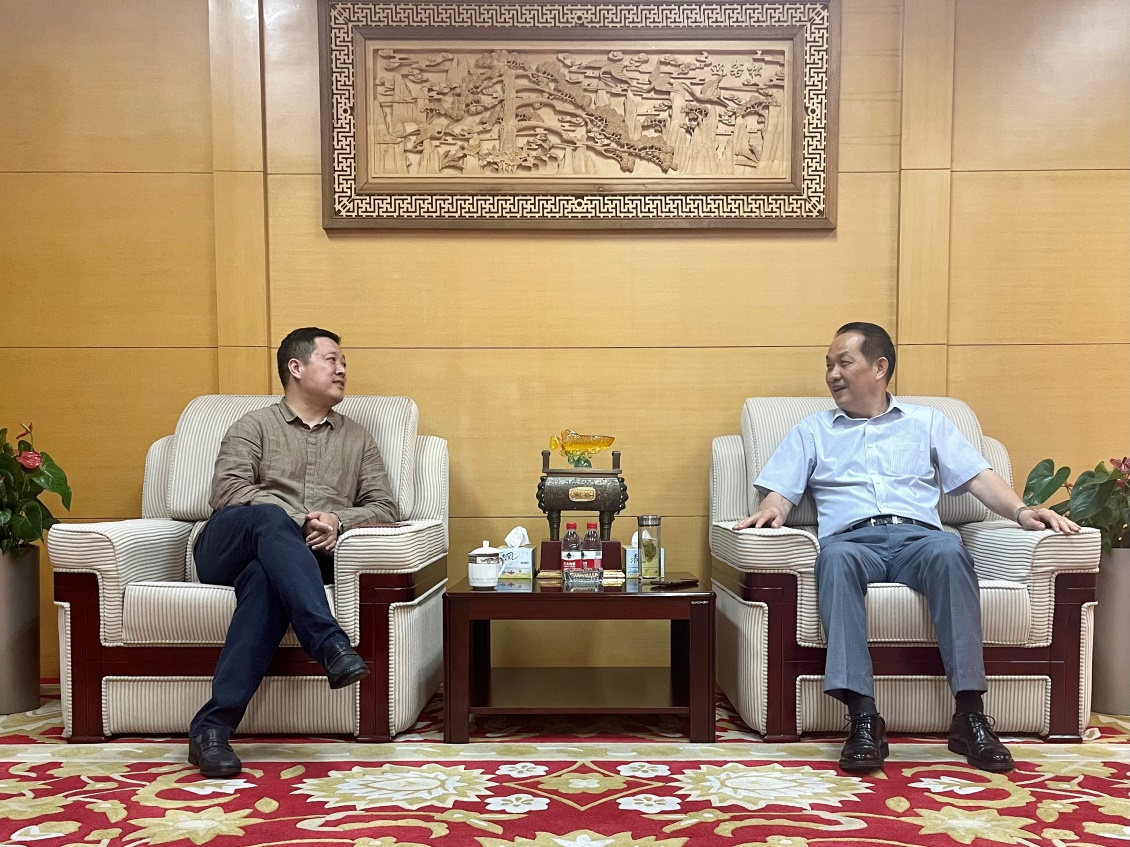 �����ֵ�����Ԫ�����δ���ο�����㹲����Ա