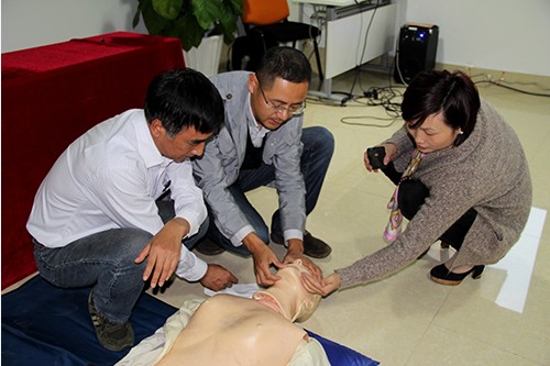 20131024�������ǲ������Ĵ�԰��֧���ٰ�Ӧ���Ȼ�֪ʶ��ѵ (5).jpg