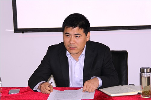 20131108�������ǲ������Ĵ�԰�����ȫ�嵳Ա���˳������ (2).jpg