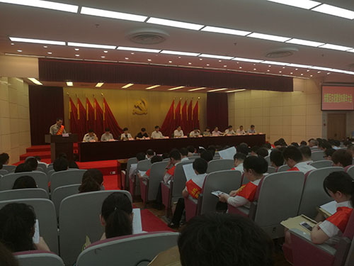 20160628ϲѶ!�������ǲ������Ĵ�԰����֧���Ƚ��²㵳��֯�������ƺ� (2).jpg