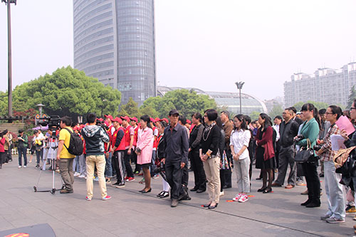 �������ǲ������Ĵ�԰���Ŵ������롰���ԡ�־Ը���˶� (1).jpg