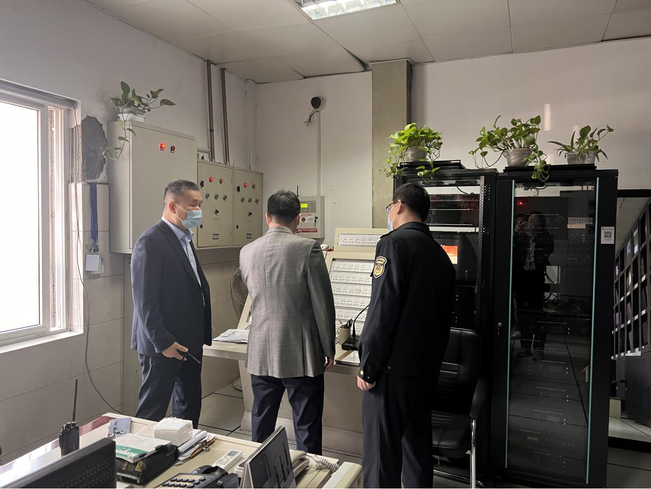 图片2.png 图片2.png